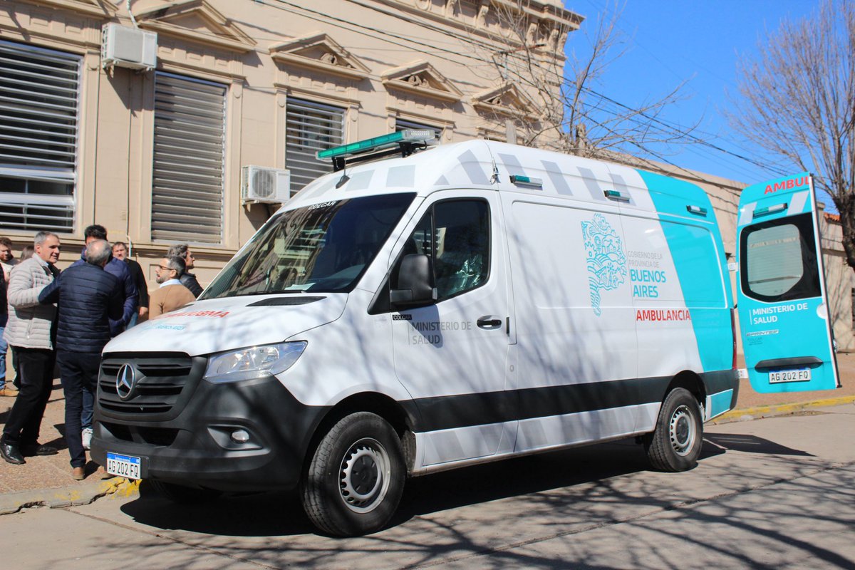 ¡Sumamos 6️⃣ ambulancias a la red de emergencias!

Dos en #MalvinasArgentinas y una unidad en #Colón, #Tandil, #CarmenDeAreco y #VillaGesell. Cada ambulancia garantiza más eficacia en los traslados y mayor conexión entre efectores de la Provincia.