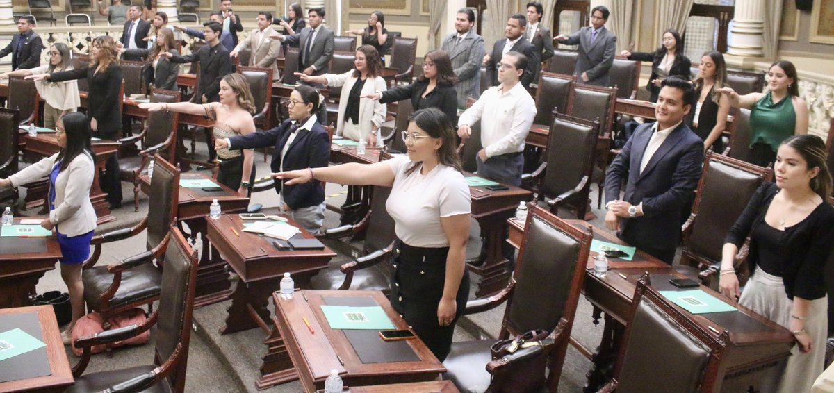 Jóvenes Verdes Puebla (@jovenesverdes_p) on Twitter photo Así vivimos nuestro Parlamento Verde 🗣️ en #Puebla. 💚
Gracias a nuestro Dirigente Estatal y Diputado Local <a href="/natale_jimmy/">Jimmy Natale</a> ✅ y al apoyo de nuestro joven #VERDE <a href="/BennyBolanos/">BENNY BOLAÑOS LEÓN</a> 👏🏻, logramos un espacio lleno de propuestas, ideas y energía juvenil. 💭♻️ Así vivimos nuestro Parlamento Verde 🗣️ en #Puebla. 💚
Gracias a nuestro Dirigente Estatal y Diputado Local <a href="/natale_jimmy/">Jimmy Natale</a> ✅ y al apoyo de nuestro joven #VERDE <a href="/BennyBolanos/">BENNY BOLAÑOS LEÓN</a> 👏🏻, logramos un espacio lleno de propuestas, ideas y energía juvenil. 💭♻️