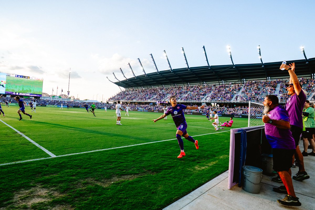 AaronFink4's tweet photo. Grounds Crew loves Goodrum Goals! https://t.co/SLQ7MB2zFX