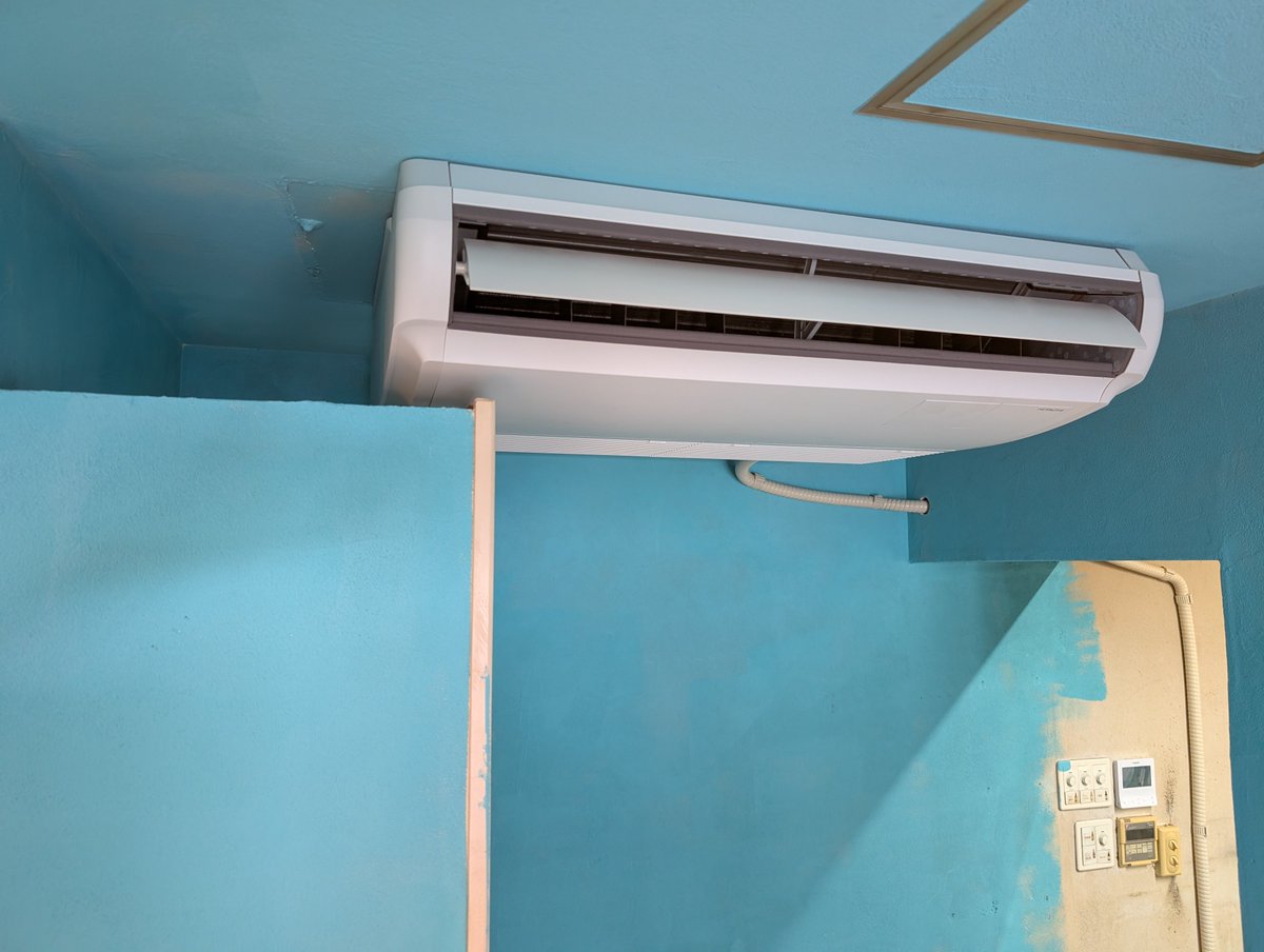 K2tech_AC's tweet image. 今月は平日日程調整可。
9月は前半埋まりつつあります。

ルームエアコン
当社購入エアコン工事12000円〜
持ち込みエアコン工事20000円〜

ハウジング、マルチ、業務用エアコンは要見積もり。

宜しくお願い致します🙇‍♂️