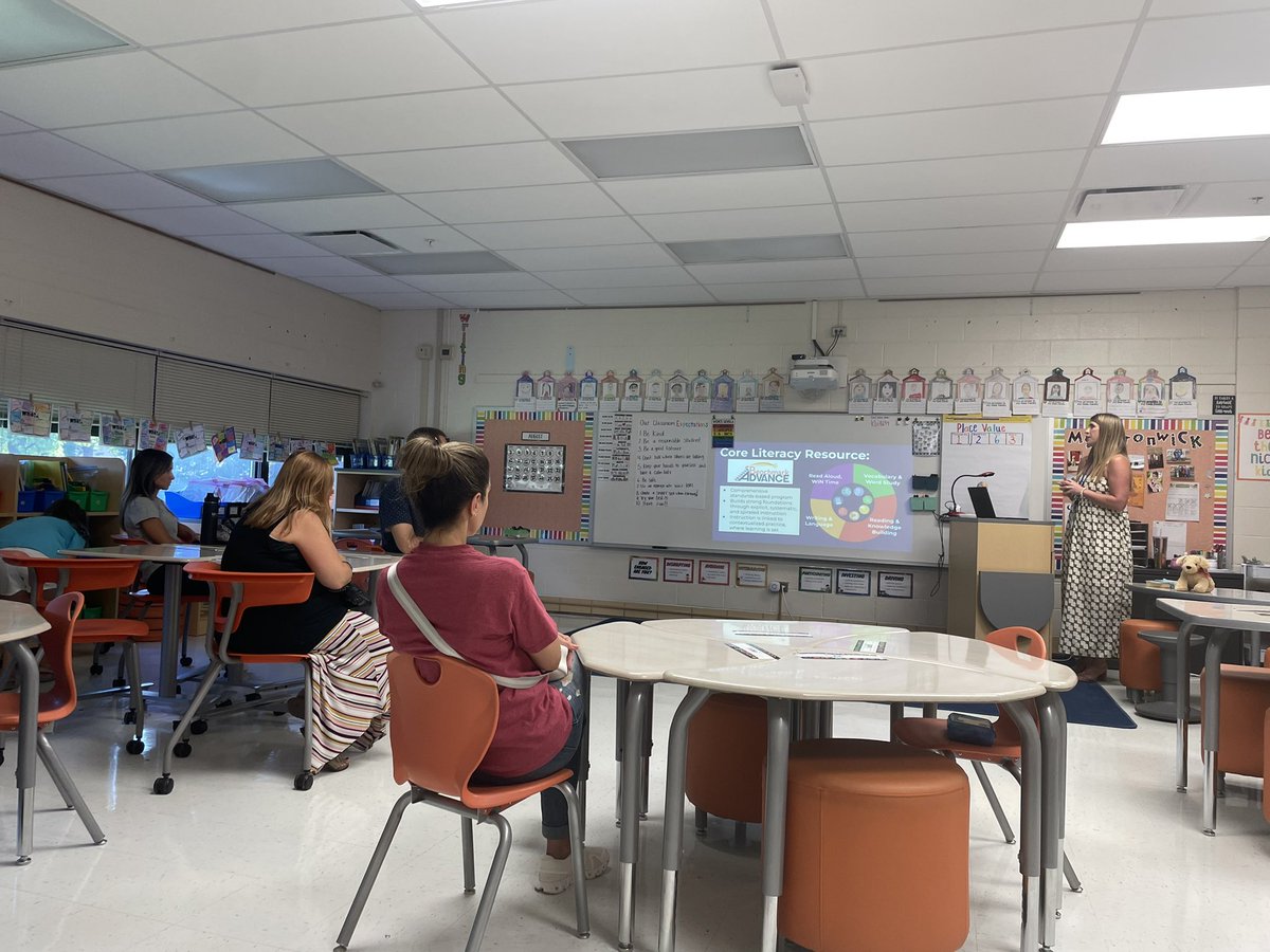 Lauren McArdle tweet media