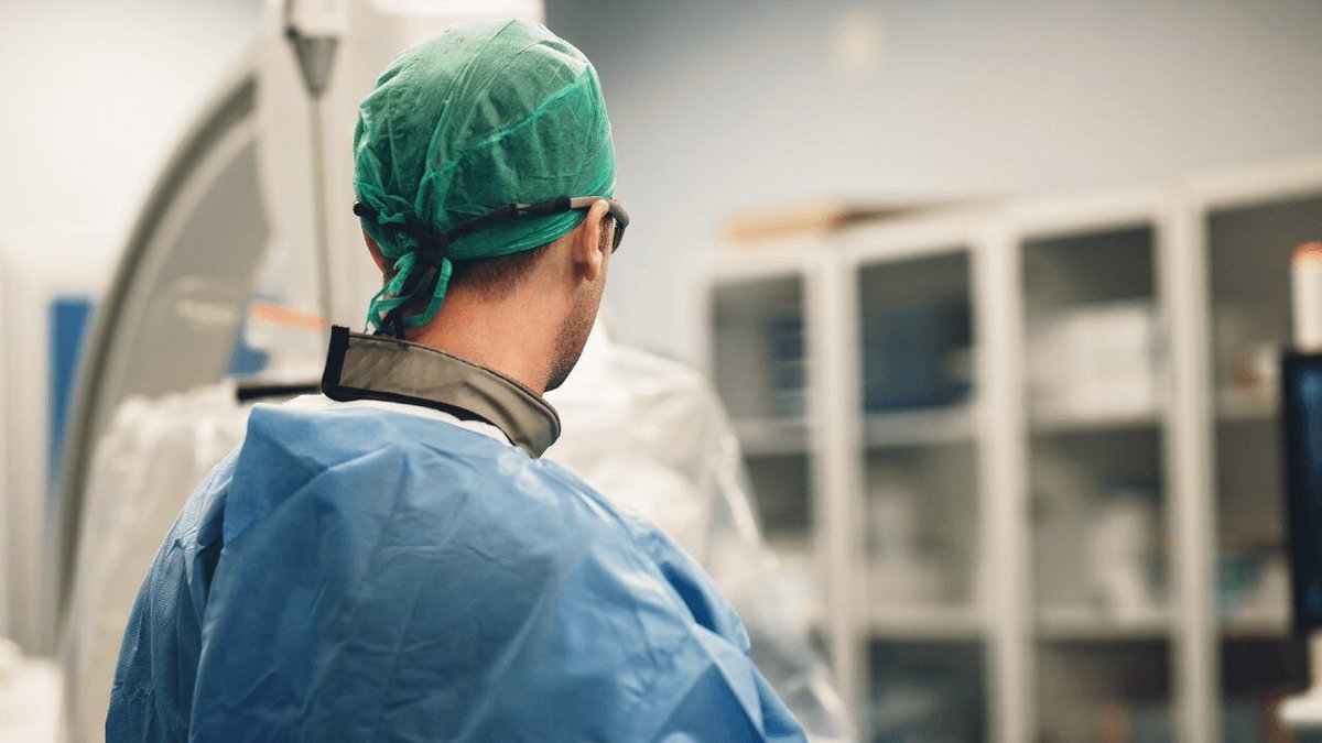 📊 Indexar el área luminal mínima (ALM) a la masa ventricular izquierda (mLVI) mejora la predicción de estenosis

✅ ALM/mLVI ≥ 29 mm²/kg descarta con alta certeza enfermedad significativa
⚠️ Valores bajos aún requieren FFR

👉 Lee el artículo completo: bit.ly/3Jq8Jec