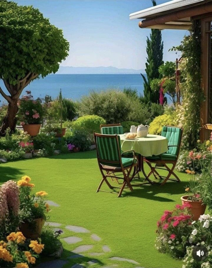 Happy Thursday morning X Fam