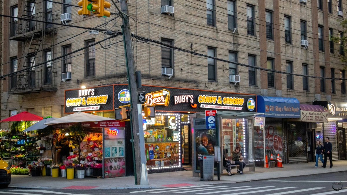 JoeOrtizNY's tweet photo. New York State of Mind https://t.co/r48mmVk0tZ