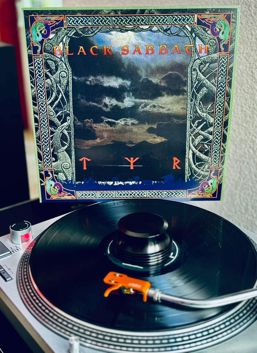 D-tech Vinyl (@chris112183) on Twitter photo Released 35 years ago today 🤘🔥😈
Now Spinning
Tyr, 1990 by Black Sabbath Black Sabbath - Anno Domini 1989-1995.
May 2024 USA & Canada Box Set Reissue, Labels: Rhino Records, Warner Records
<a href="/BlackSabbath/">BlackSabbath</a> #Vinylanniversary #Vinyladdict #Vinycollector Released 35 years ago today 🤘🔥😈
Now Spinning
Tyr, 1990 by Black Sabbath Black Sabbath - Anno Domini 1989-1995.
May 2024 USA & Canada Box Set Reissue, Labels: Rhino Records, Warner Records
<a href="/BlackSabbath/">BlackSabbath</a> #Vinylanniversary #Vinyladdict #Vinycollector