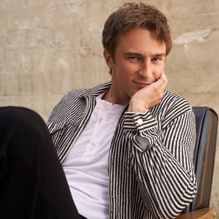 💄Maybe it's Maybelline 💋 › <a href="/maybelline_RP/">Maybelline ᴿᴾ</a> › #MaybellineRP › #HBDJesse

The Maybelline family wants to congratulate Jesse (@24CinemaFrame ) on this special day. We wish you a happy birthday! 🎂