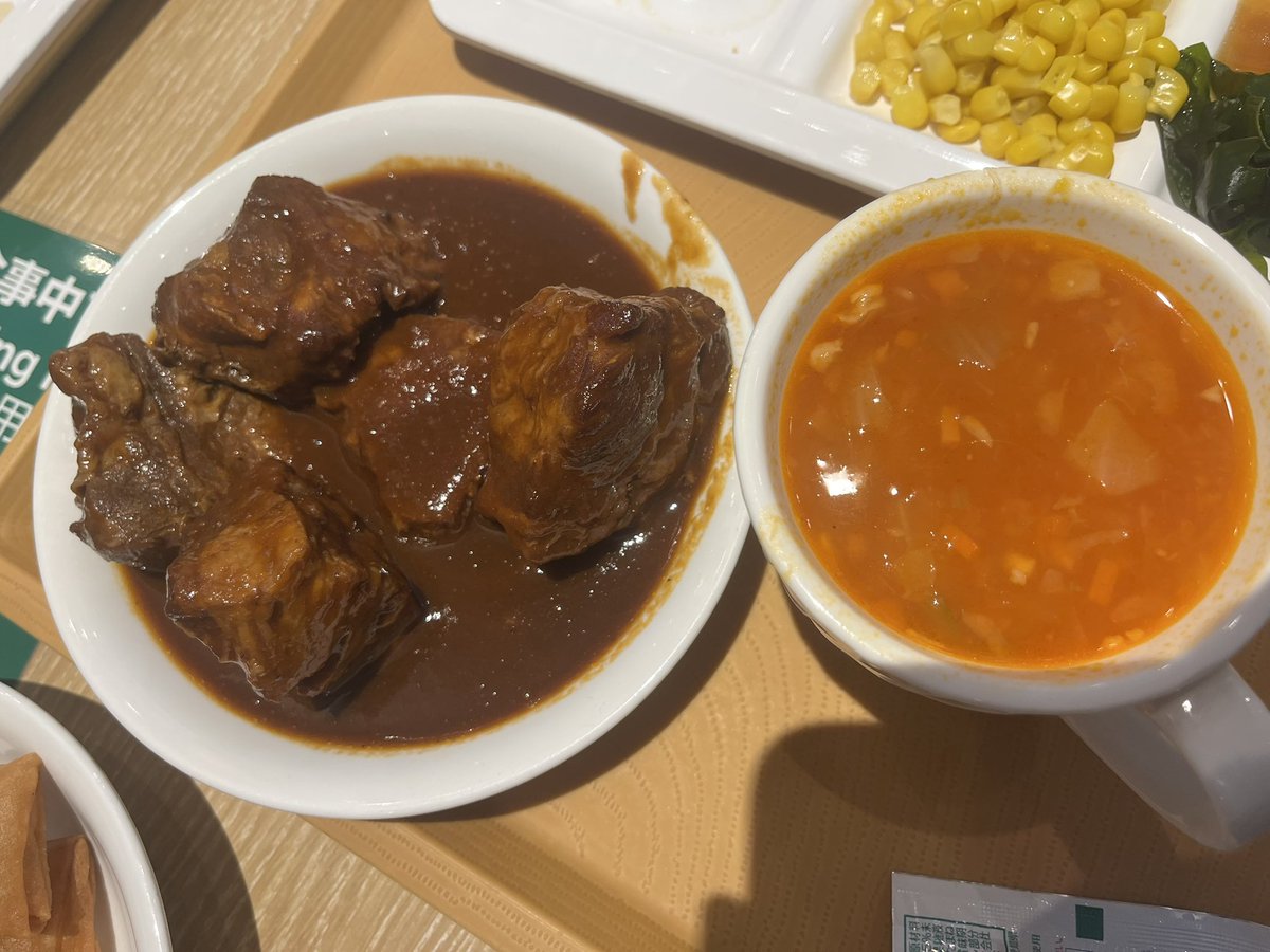 🏃‍♂️ → 🍖
走って食べる、とっても良い感じ。
(* ´灬`)ﾉ おはようさんです。

いよいよ本日楽屋入り、
もう逃げられない。
逃げる気も無いけどね。

去年の夏より暑さを感じるのは
のしかかるプレッシャーのせい？

やるだけのことをやって、
後は天に任せるよ。
