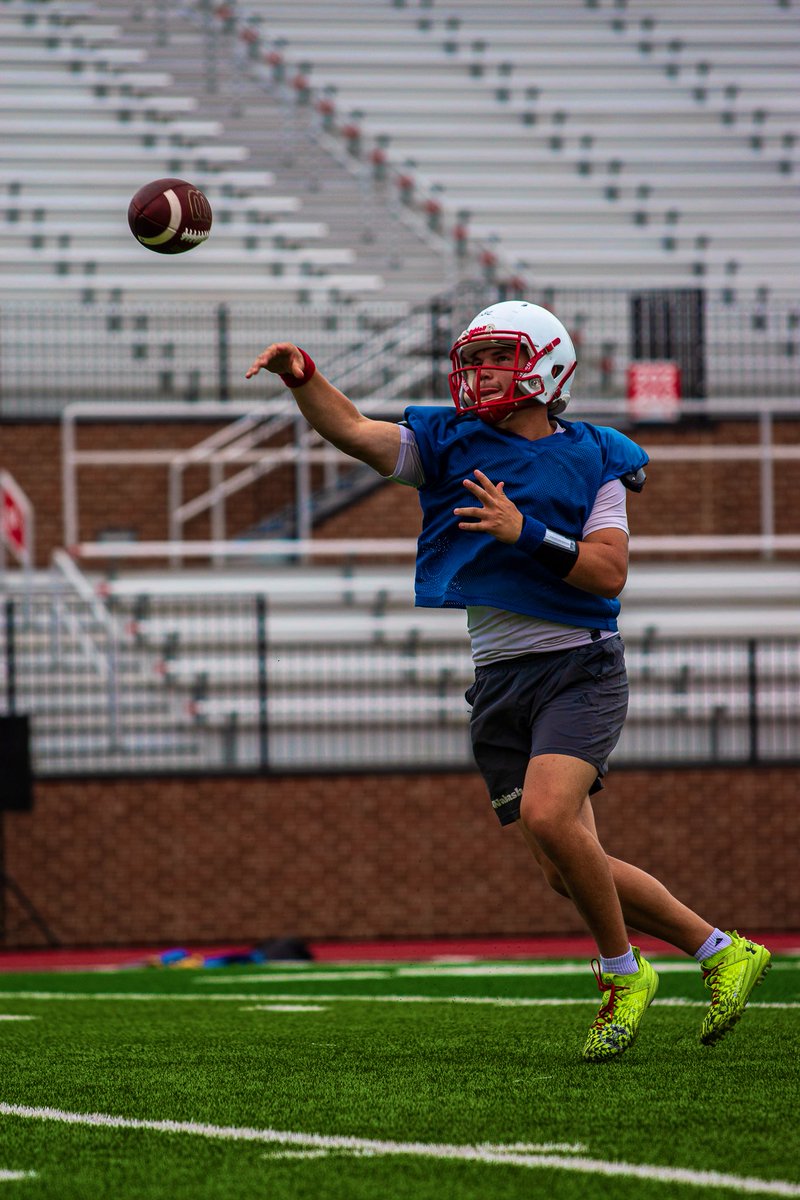 WabashFB's tweet photo. Attack the day…

#WAF https://t.co/QpiblqmMsM