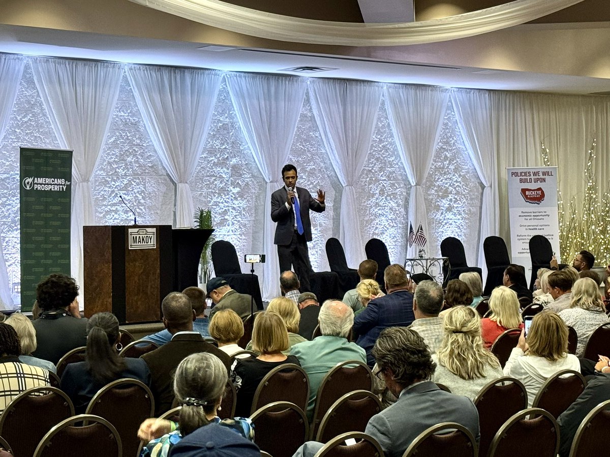Huge thanks to <a href="/VivekGRamaswamy/">Vivek Ramaswamy</a> for joining us to keynote the Future of Education forum in Franklin County! <a href="/AfpOhio/">AFPOhio</a>