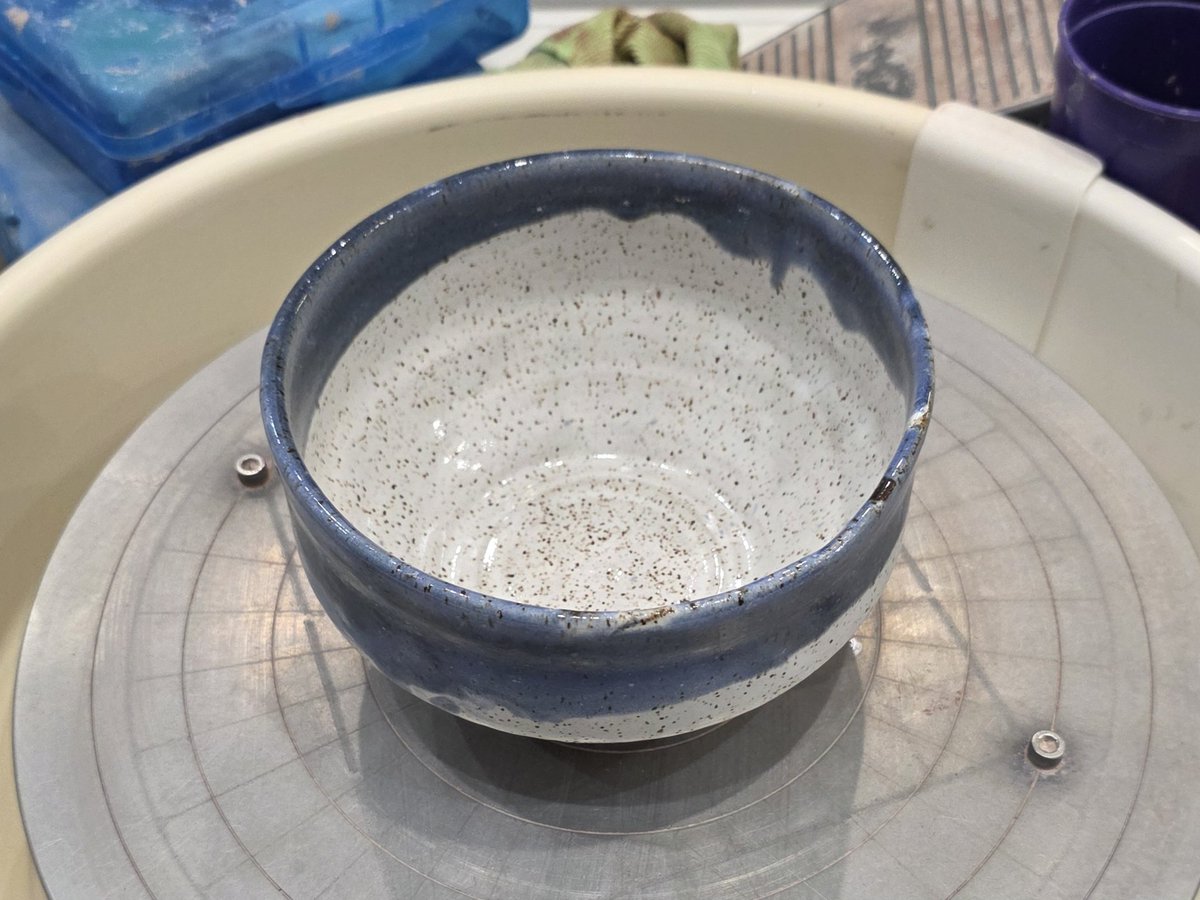 This may be the best thing I've made so far. It's actually mostly round. The bases isnt too thick. I really love the way the glazes turned out. I'm very happy with it.