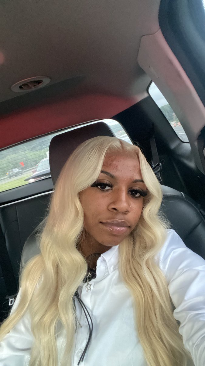 Dakota tweet media
