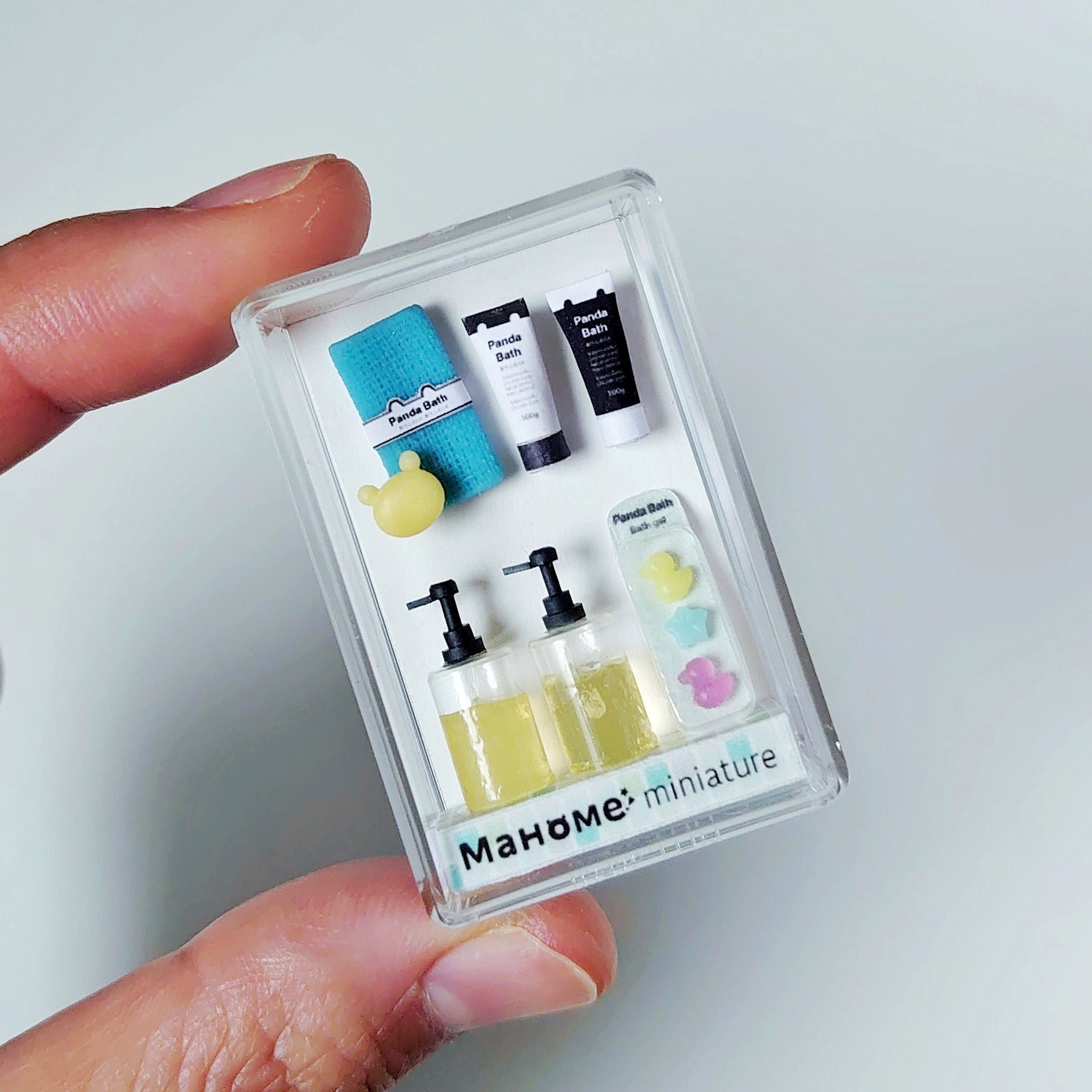 ユウページお作り ブローチ2点 ユウページお作り ブローチ2点 ユウページお作り ブローチ2点