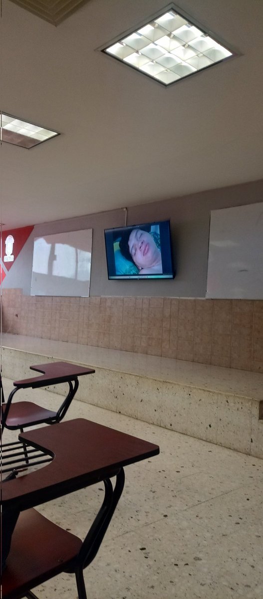 HijodelaNoche99's tweet photo. Que lindo llegar a tu salón y que te reciba esto ☺️☺️ #buenosdias #facpya https://t.co/NpigK8DXyl