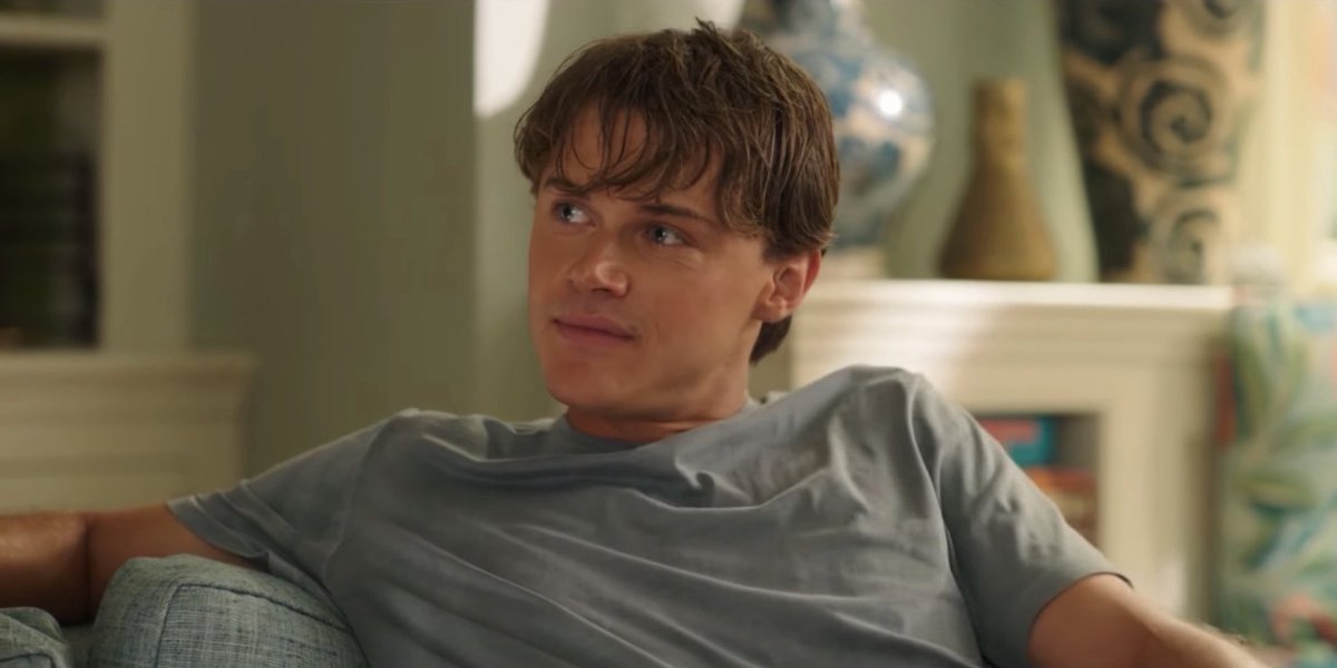 conraddefnder's tweet image. why does he have to be fictional