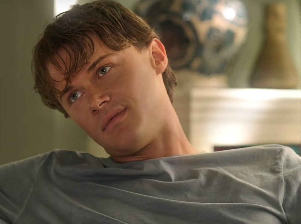 conraddefnder's tweet image. why does he have to be fictional