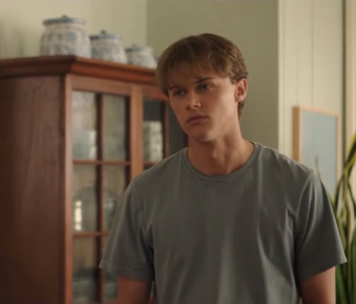 conraddefnder's tweet image. why does he have to be fictional