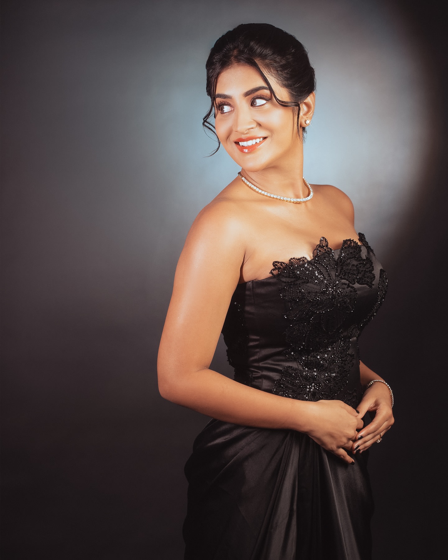 Gy1XO2qb0AAYXJt?format=jpg&name=large