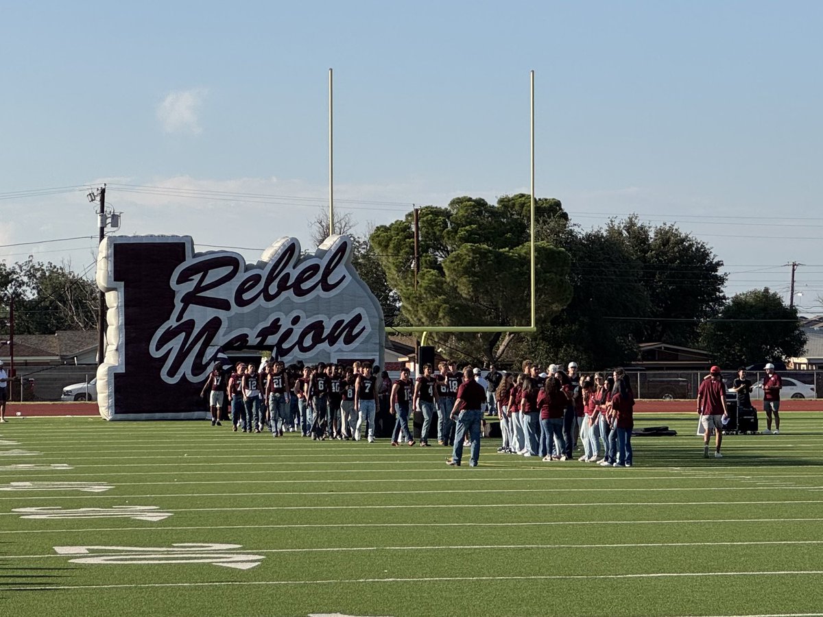 Great turnout for Meet the Rebels! <a href="/LHSrebelFB/">Rebel Football</a> <a href="/Legacyrebels/">Midland Legacy High School</a>