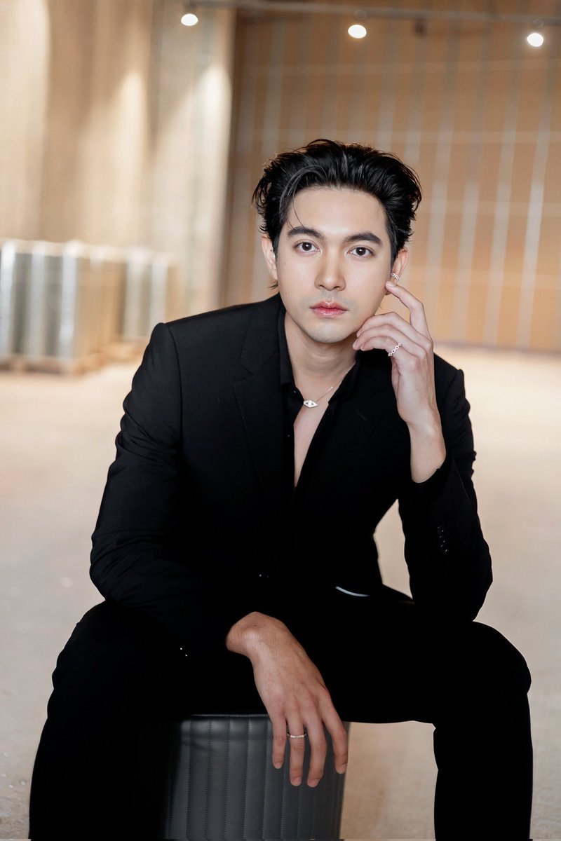 รักขึ้นทุกๆปี | มีความสุขในทุกๆวัน

HAPPY BDAY KEM

#KEM28thBDay