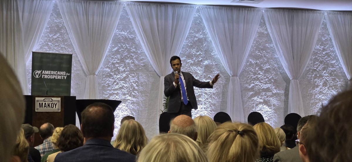 "I'm in favor of what actually works to elevate the standards of education to our kids. That leaves the accounting argument we're currently debating of more vs. less funding and looks at what helps kids," <a href="/VivekGRamaswamy/">Vivek Ramaswamy</a> at the <a href="/AfpOhio/">AFPOhio</a> Future of Education Panel.