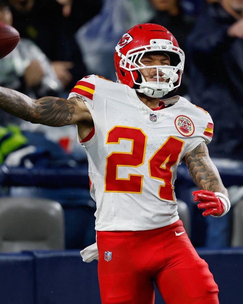 Drop your thoughts on the #49ers trading for WR Skyy Moore Faithful ⬇️