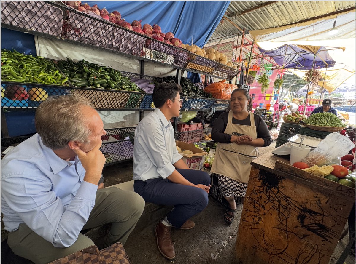 Andrew Foley (@afoley89) on Twitter photo How does #socialcapital impact the effect of #microfinance on #entrepreneurship? 
Just back from Oaxaca w/ my colleagues, where I saw firsthand how #trust, #reciprocity & #socialties shape firm outcomes in group lending. Excited to dive into the data, and to return to Oaxaca! How does #socialcapital impact the effect of #microfinance on #entrepreneurship? 
Just back from Oaxaca w/ my colleagues, where I saw firsthand how #trust, #reciprocity & #socialties shape firm outcomes in group lending. Excited to dive into the data, and to return to Oaxaca!