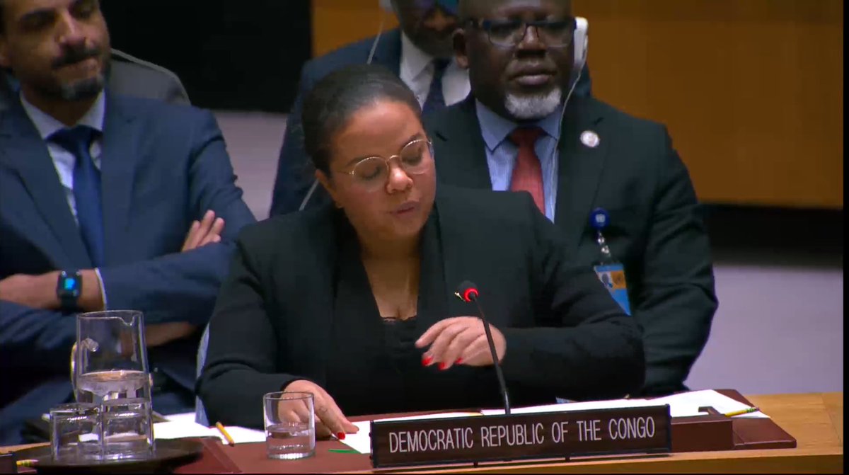 Marius Komeza tweet media