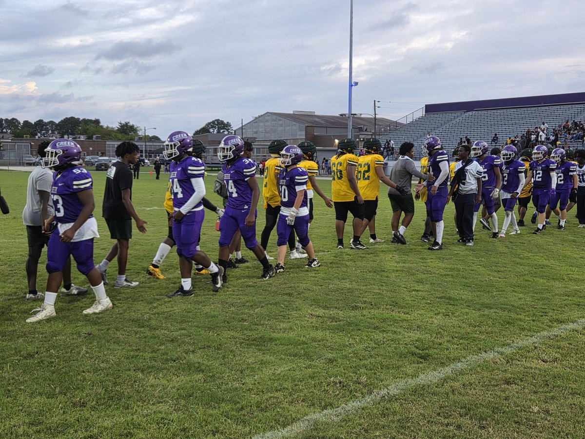 hatfieldsports's tweet image. Wednesday night 🏈 scrimmage action with Bethel at Deep Creek.