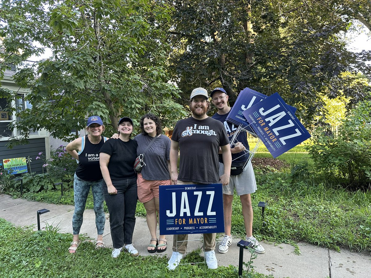 Coming to a yard near you! Want one? jazzformayor.com/yardsign