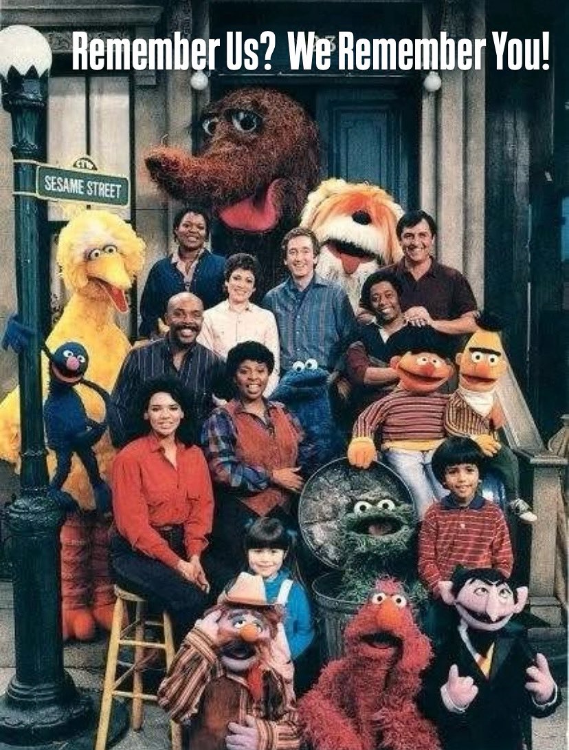 Whether You’re 5 or 105, May You Always Be Blessed With Friends That Make You Smile. 

#sesamestreet #childhoodmemories #nostalgia #children #mychildhood