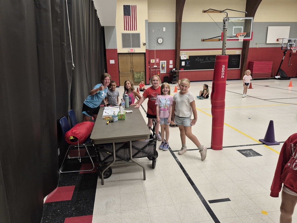 Students love their Specials at BES!