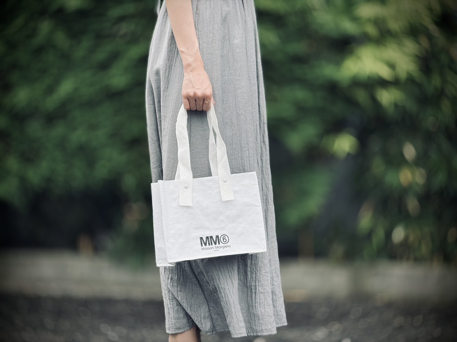 MM6 Maison Margiela ホワイトハンドバッグ MM6 Maison Margiela ホワイトハンドバッグ