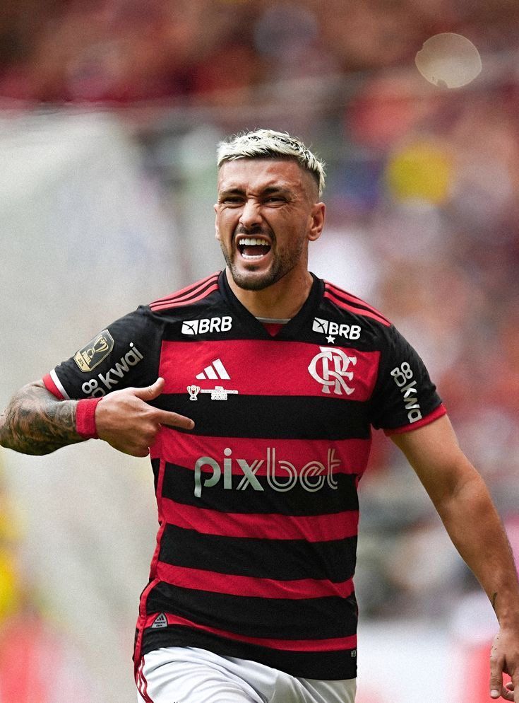 Viviane22119411's tweet photo. É gol do #Flamengo é de @GiorgiandeA Nação Rubro-Negra. Vamos pra cima deles Mengão. #Flaxinter
#Libertadores https://t.co/BCkLjOS9q1