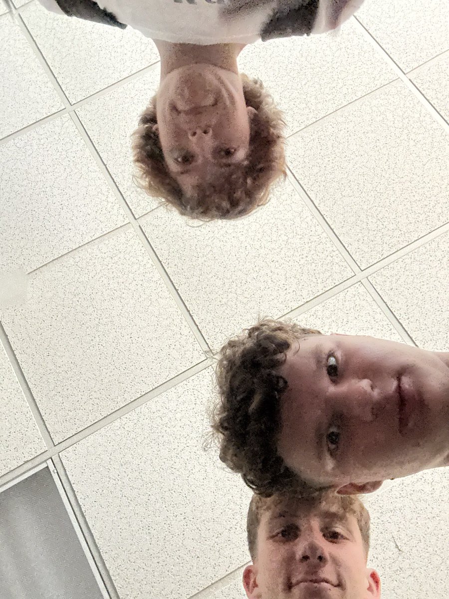 NP Quaker Hoops tweet media