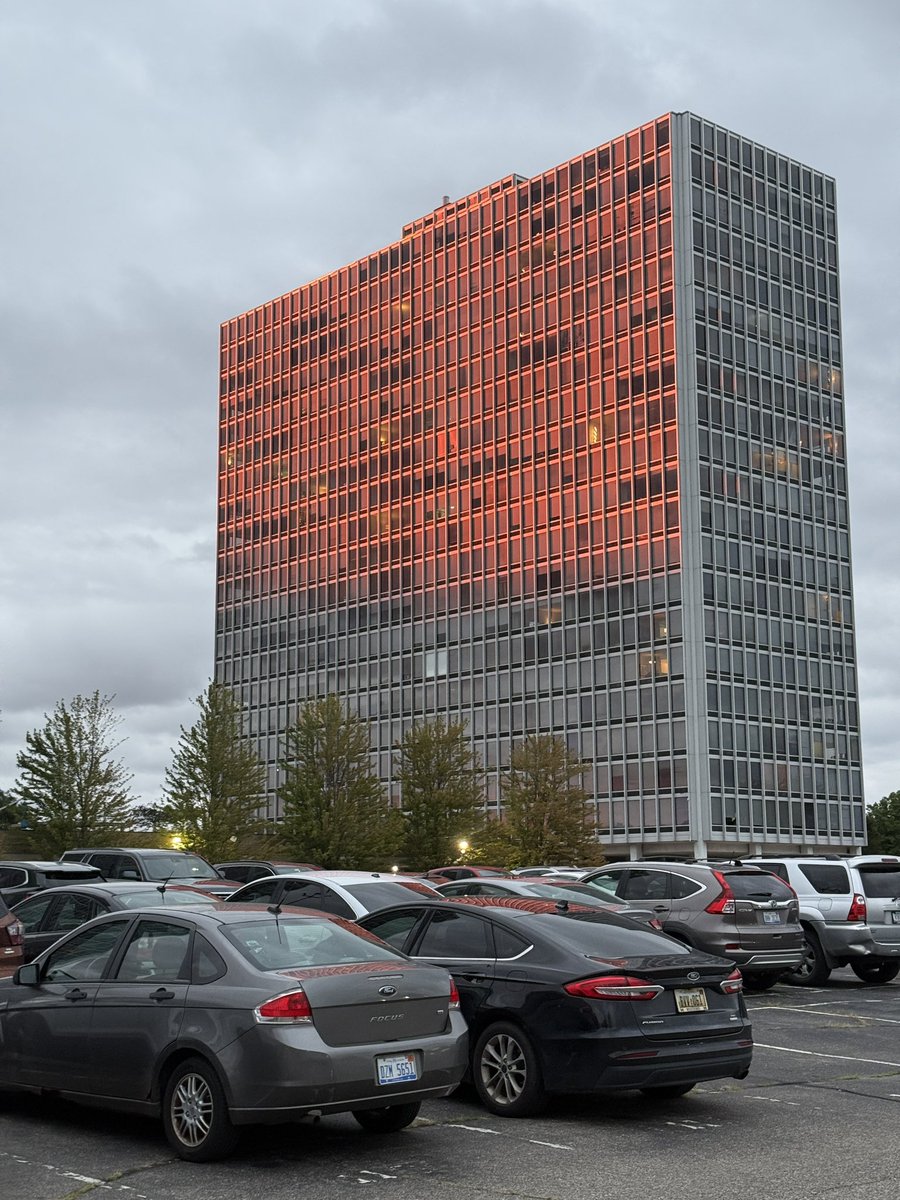 Haven’t seen a sunset reflected like this on Lafayette Towers before