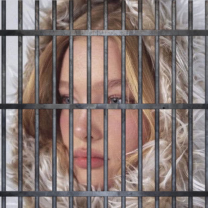 Im done. 
48 horas 

🪐