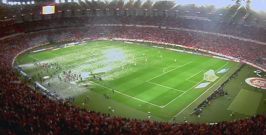 CentralFlaNacao's tweet photo. foi pro caralho o campo https://t.co/zQyLat3IZj