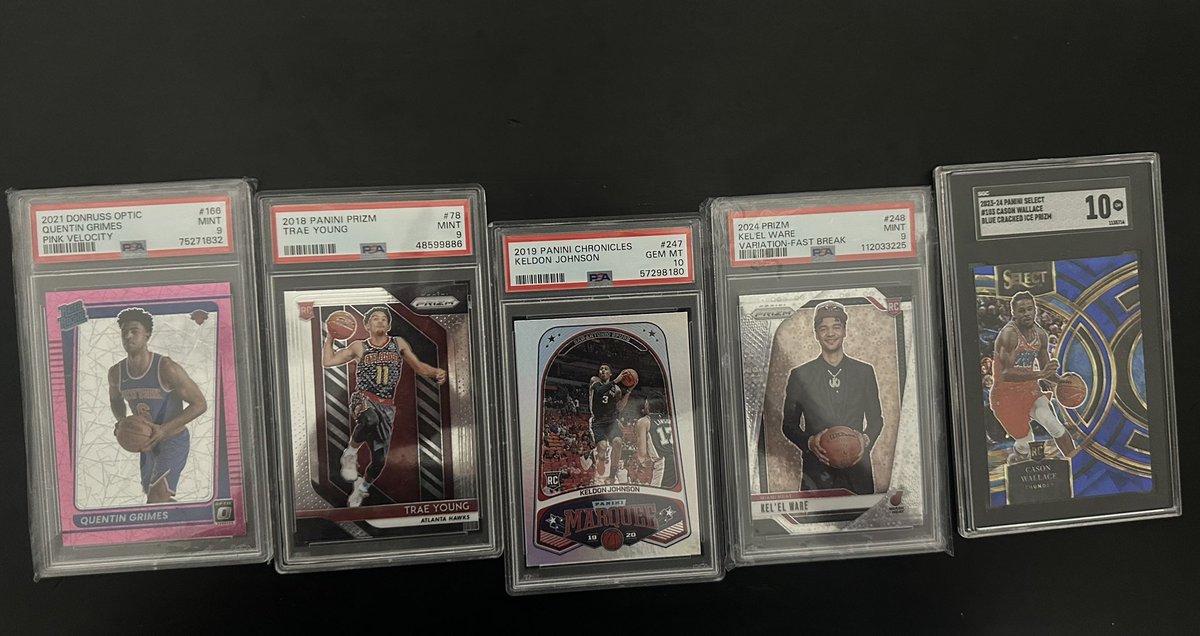 CJ_Cards2's tweet image. Quick slab posting. Idk if I can take these with me to college

Grimes /79 optic PSA 9 $35
Trae Young Prizm PSA 9 $15
Keldon PSA 10 RC $10
Kel’el Ware Prizm PSA 9 $20
Cason Wallace SGC 10 $15