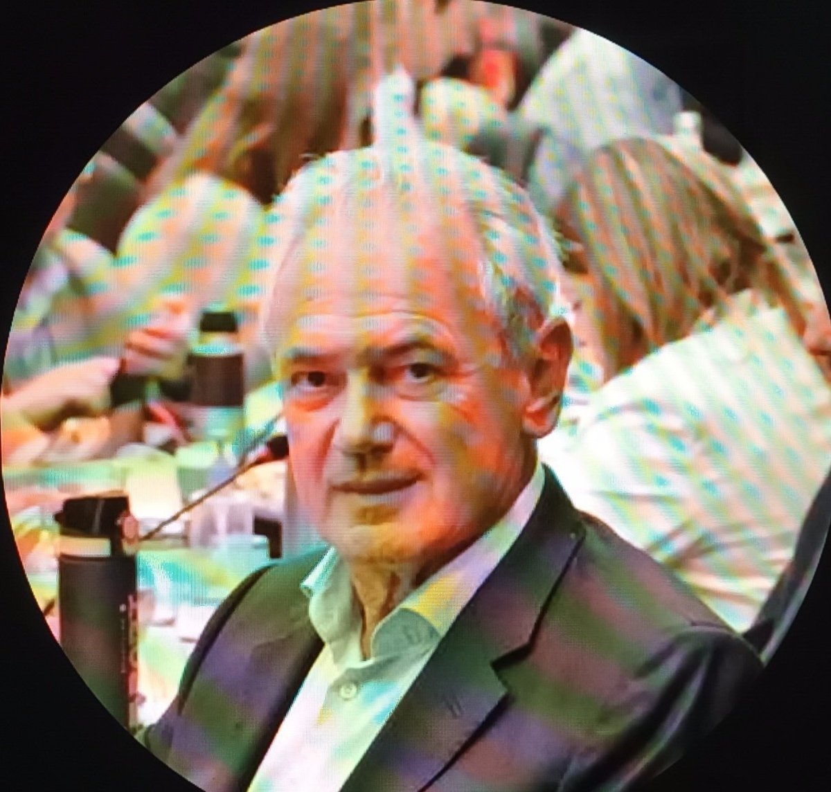 arinibrc's tweet photo. Atilio Benedetti diputado JXC E. Ríos reverendo HDP en contra de los jubilados. https://t.co/qnIakQ11iY
