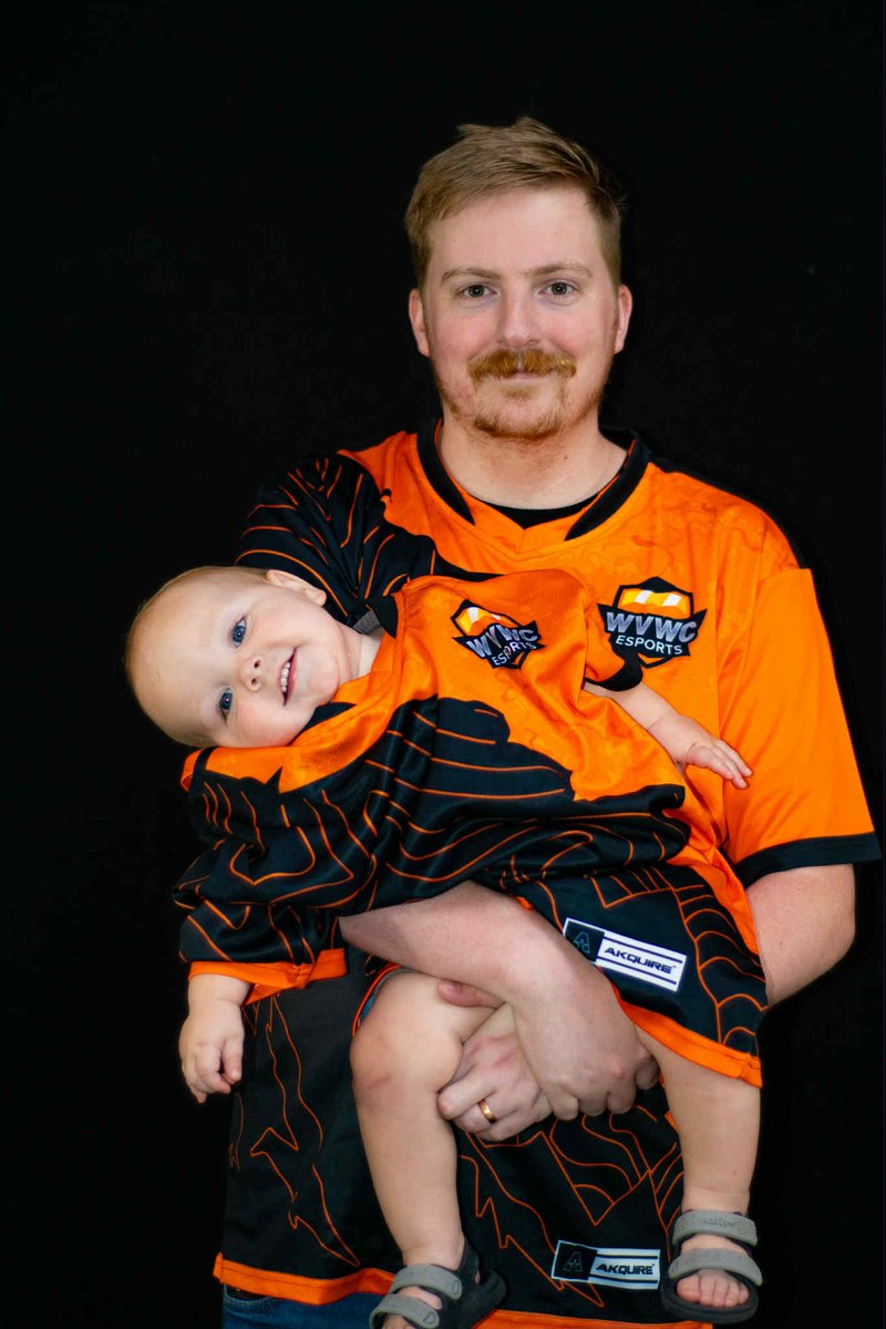 Ethan Hayes tweet media