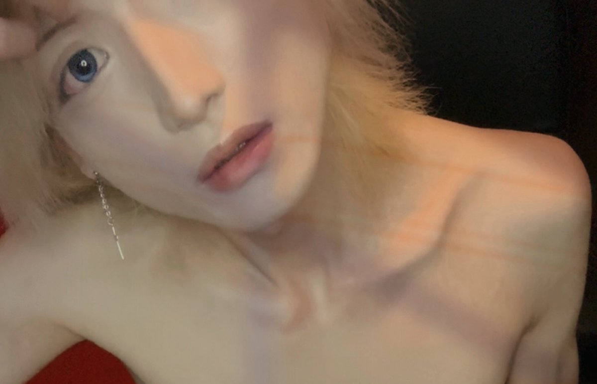 HiNaTa20000129's tweet photo. #自撮り界隈 #自撮り界隈さんと繋がりたい #病み垢さんと繋がりたい #自撮り界隈と繋がりたい #病み垢　#美男美女さんと繋がりたい  #夜職求人 #いいねで気になった人お迎え #自発ください #いいねでDM https://t.co/uKrf01QMn4
