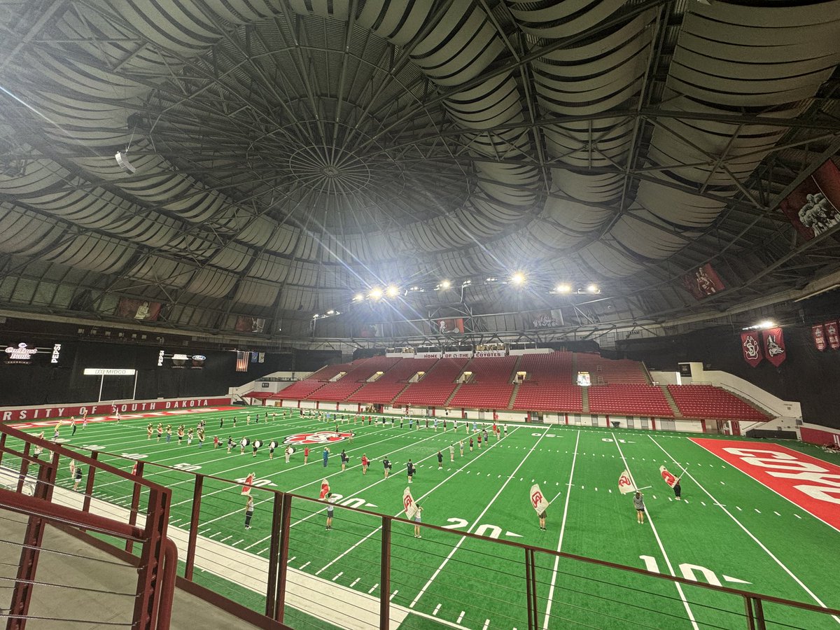 Awesome getting to visit <a href="/CoachFinley_/">Will Finley</a> &amp; <a href="/CoachEricFinney/">Eric Finney</a> as <a href="/SDCoyotesFB/">South Dakota Football</a> gear up for the season!