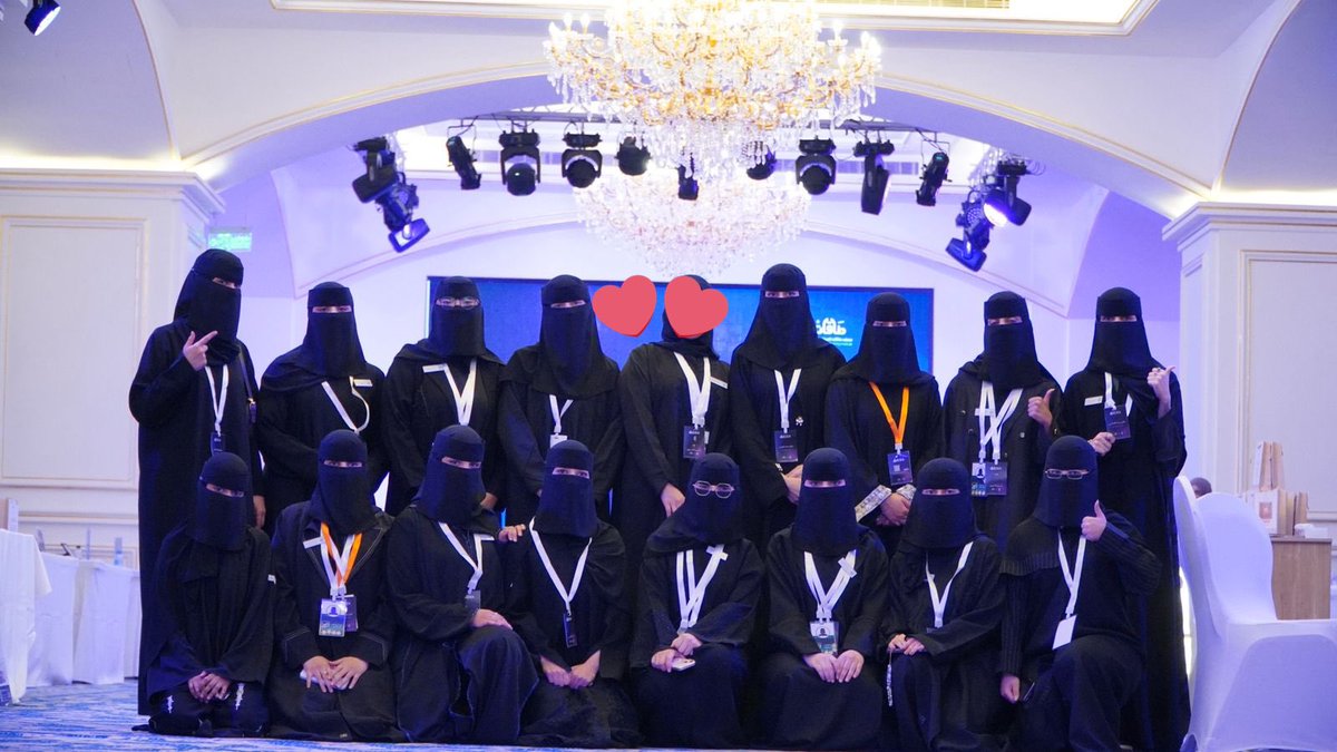 𝐴𝑙𝑦𝑎𝑎🌴 tweet media