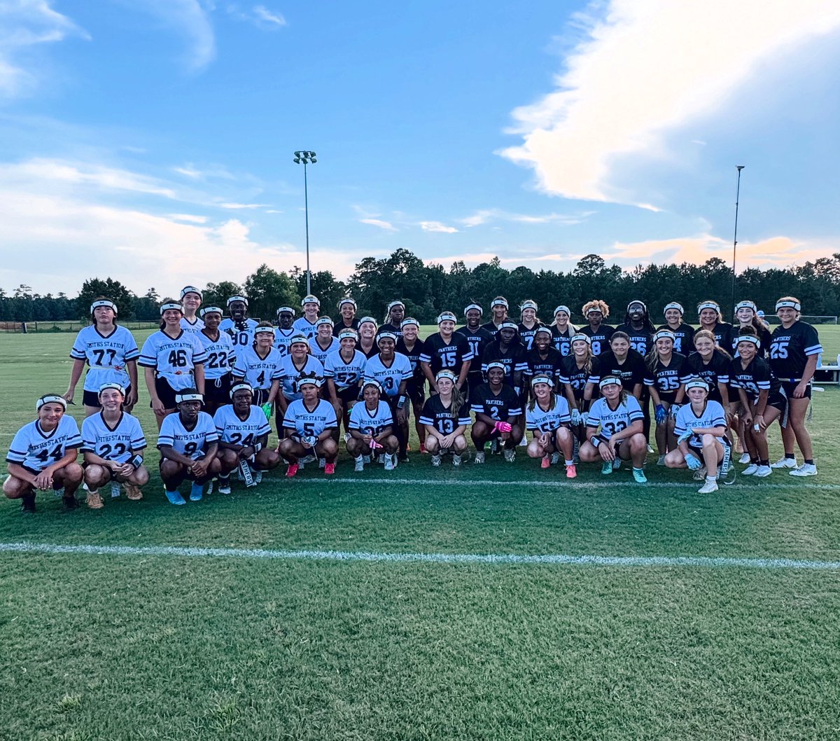 🏈 🐾 JV/V Scrimmage 🐾 🏈 
We are 6 days away from the start of the 2025 season! 
Varsity at Elmore County - Tuesday, August 26th