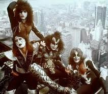 🎧Click The Link Below! To Listen To Hell Yeah Radio LIVE! edge.mixlr.com/channel/okuqc 🤘Tonight LIVE With Pauly D Hell Yeah Radio Wednesday Rocks 🎤🎧 8/20/2025 Im Going To Be Playing 2 Hours Of The Band KISS