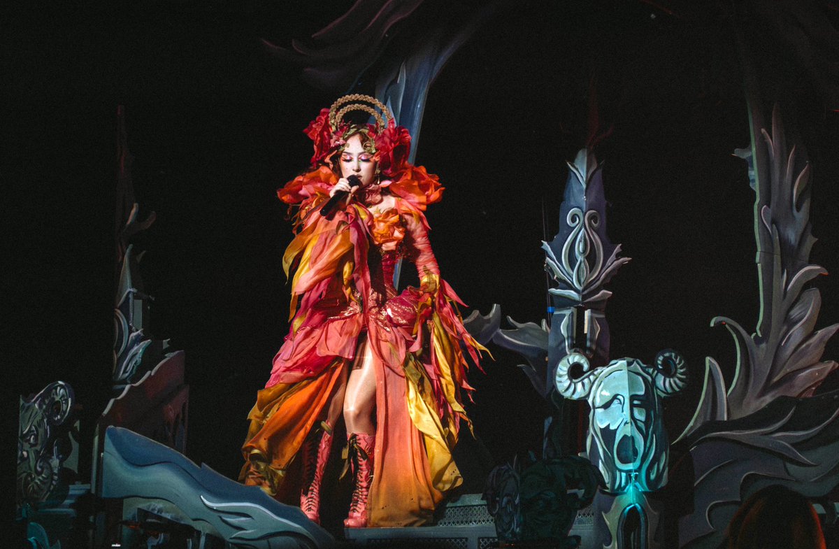 IriMonster's tweet image. Chappell Roan shot by me✊✨