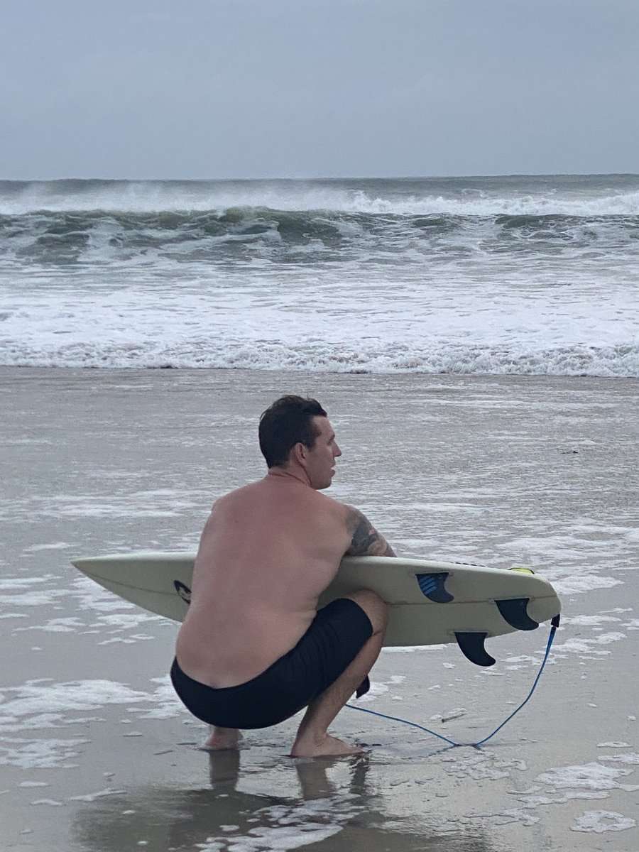 DrozBall's tweet photo. My favorite photo from tonight is 2, but of the same man. We had a conversation about surfing during hurricane sets. #HurricaneErin #surfer #hurricane #ocean #waves #photo #photography #photographer #photooftheday https://t.co/U3h6jNBLhi