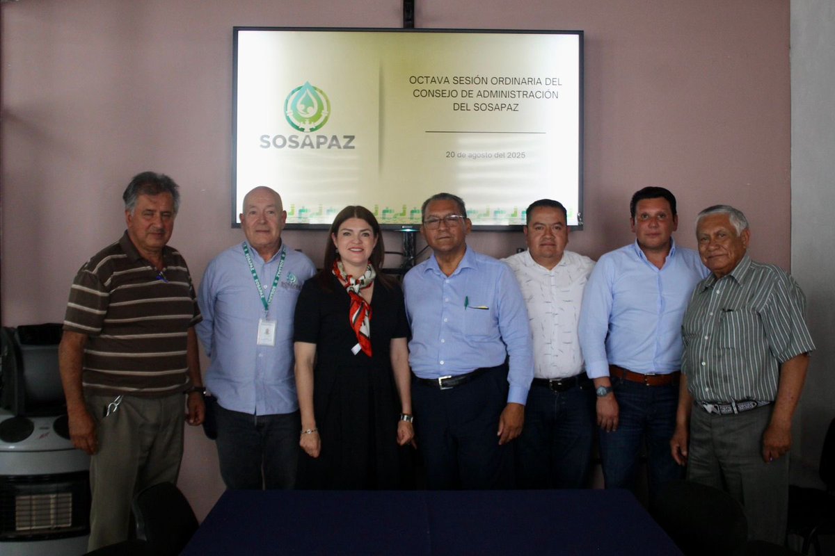 Bsnchez24's tweet photo. En la 8va sesión ordinaria del Consejo de Administración del #SOSAPAZ, donde contamos con la presencia de mi amigo @jimenezmerinomx director del @CeasPueOficial https://t.co/sO7OsKgYap