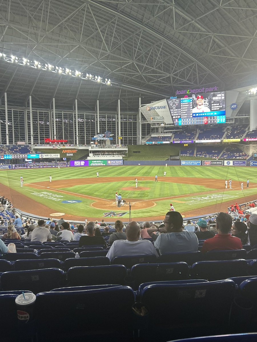CabreraIsKing's tweet photo. @MarlinsManiac16 watched in person td he looked pretty great https://t.co/1feQIDMwZ1