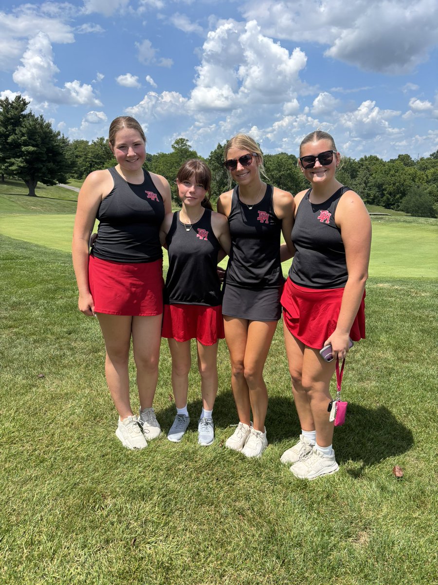 DHGirlsGolf's tweet photo. This crew getting it done vs Scott HS at our first home match of the season! Jordyn Kippenbrock, Alli Treadway, Camryn Shattuck and Caitlyn Shattuck all shot personal bests! https://t.co/eS3okW0eTx